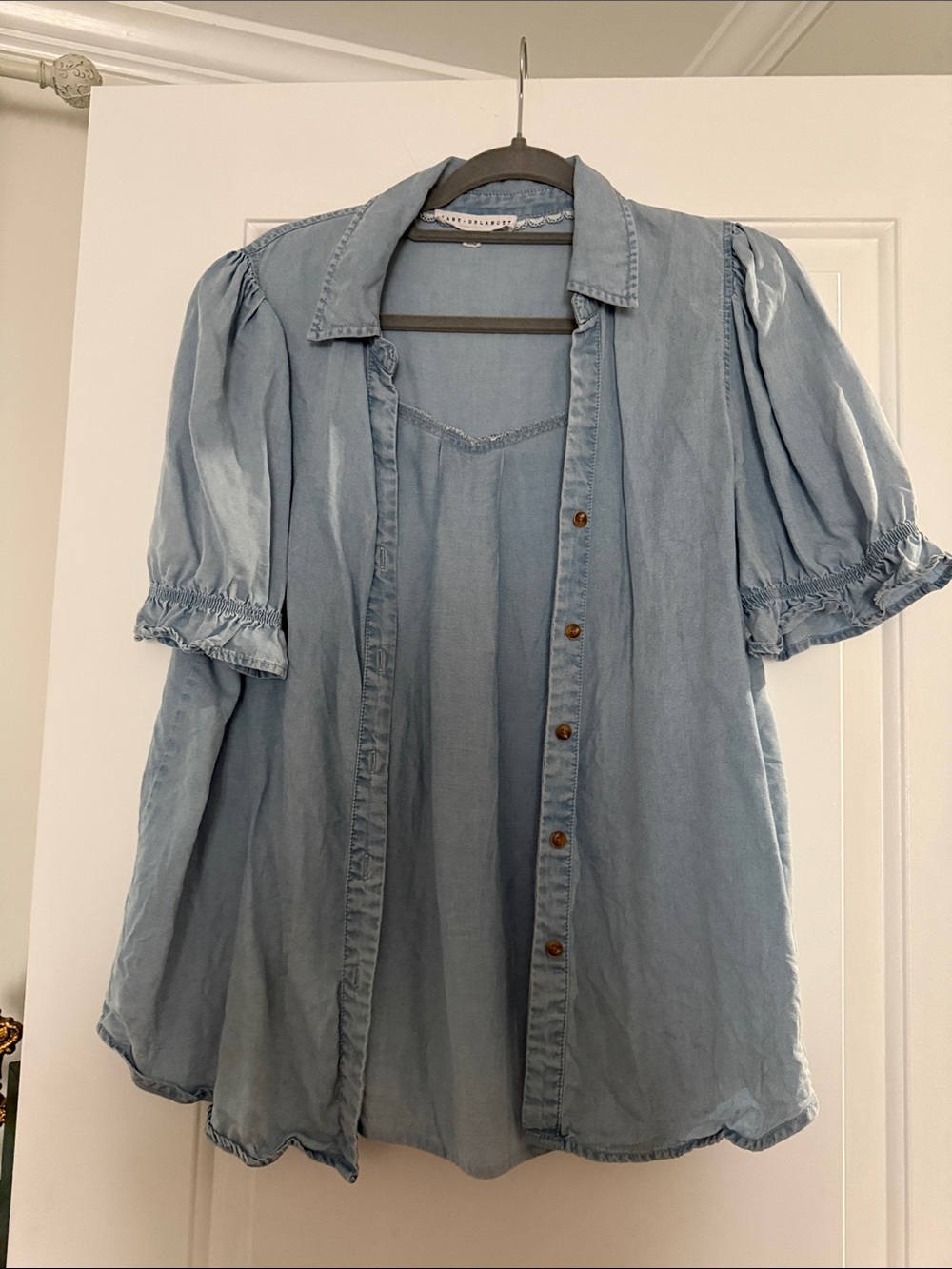 Light Blue chambray Puff-Sleeve Women’s Top